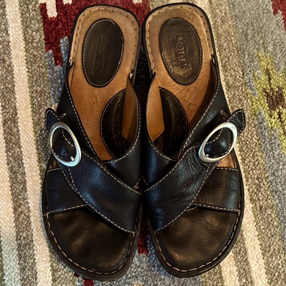 Born Black Leather Cross Strap Wedge Shoes size 10